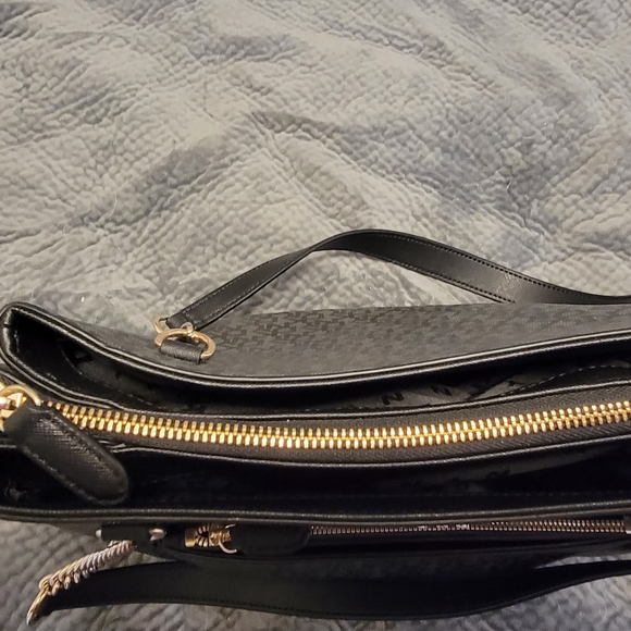 Purse - Picture 2 of 2